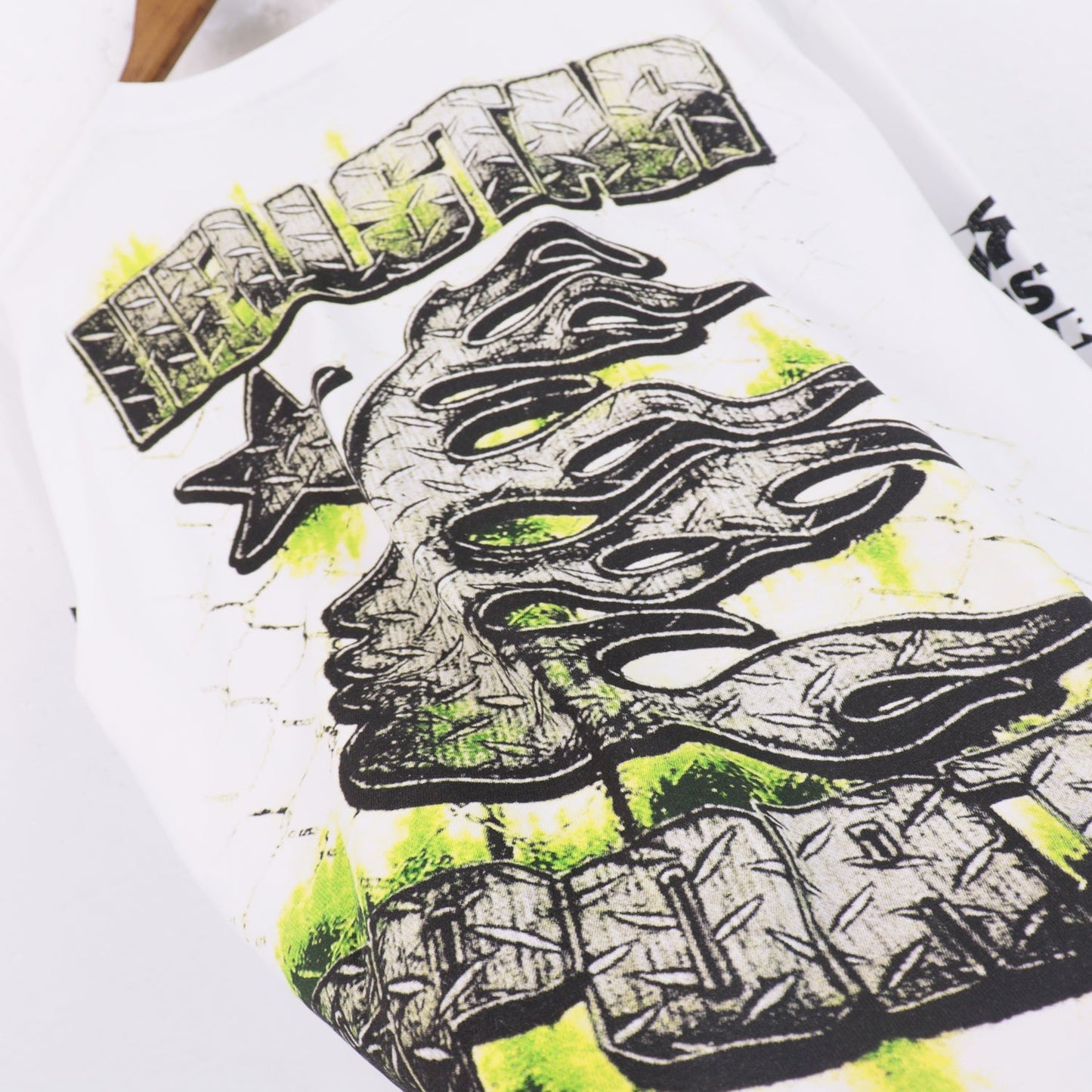 HE Studios New Sweatshirt -7006