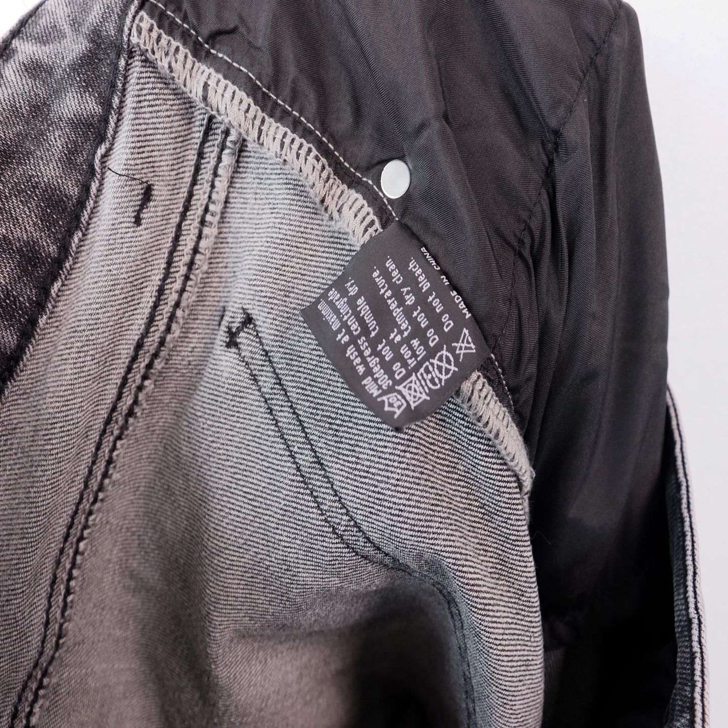 Godspeed Classic Fit jeans