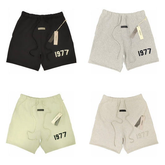 Fear of God ESSENTIALS Relaxed Sweat Shorts