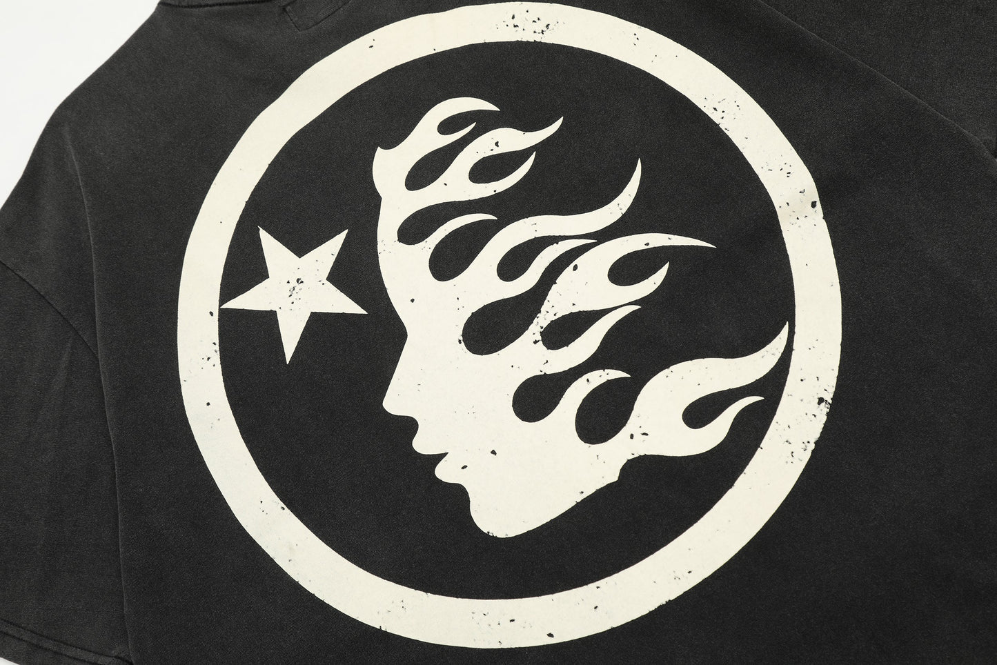 HE new fashion T-shirt