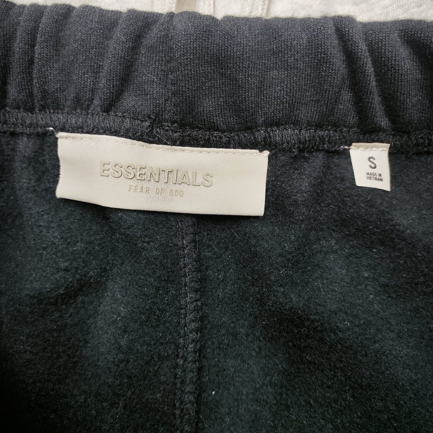 Fear of God ESSENTIALS Baggy Sweatpants